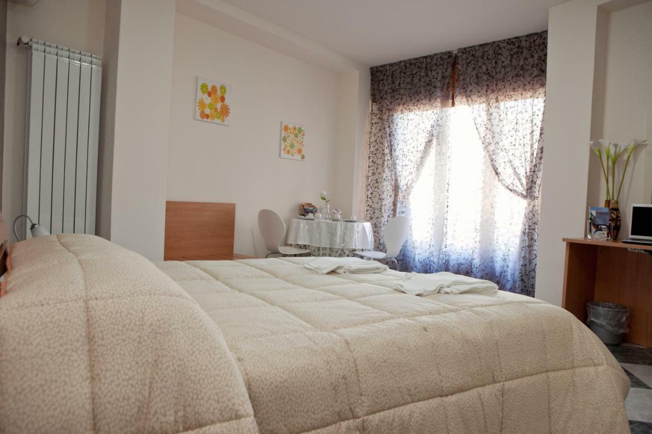 Mauro Home Bed And Relax ลิงกัวกลอสซา ภายนอก รูปภาพ