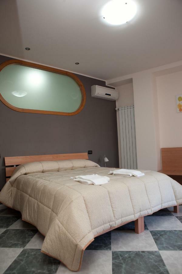 Mauro Home Bed And Relax ลิงกัวกลอสซา ภายนอก รูปภาพ